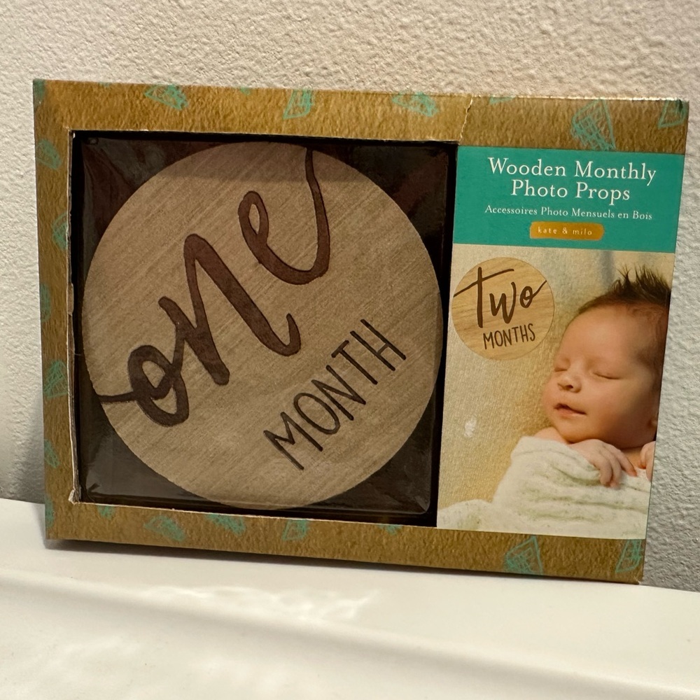 Wooden Monthly Photo Props- Baby’s First Year